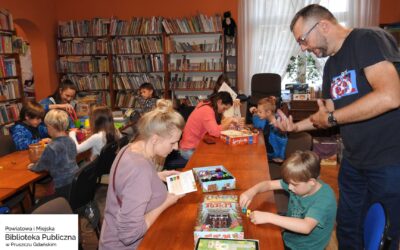 Spotkania planszówkowe wróciły do biblioteki